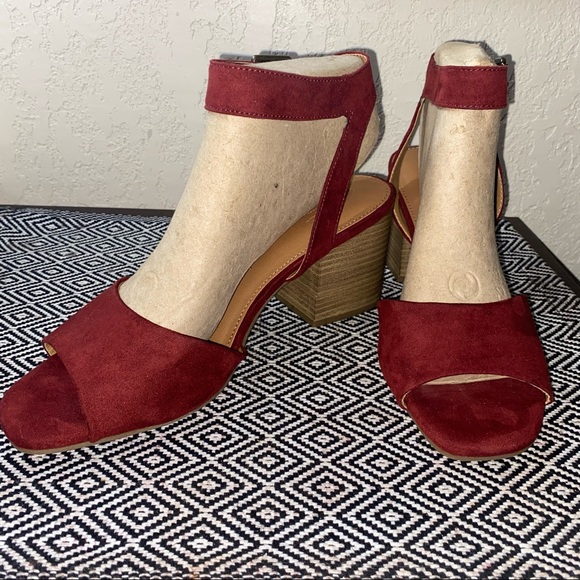 These Merlot colored heels are as fine as wine! - Picture 9 of 9